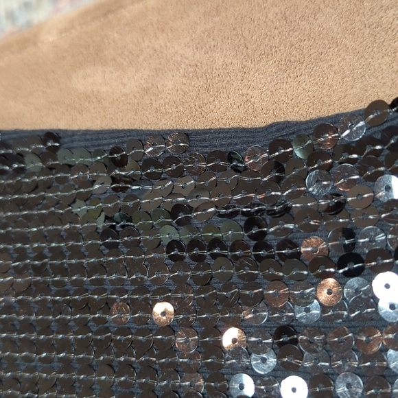 Questions by Say What? Women's Black 100% Cotton Sequined Tank Top Size Large - Picture 5 of 7